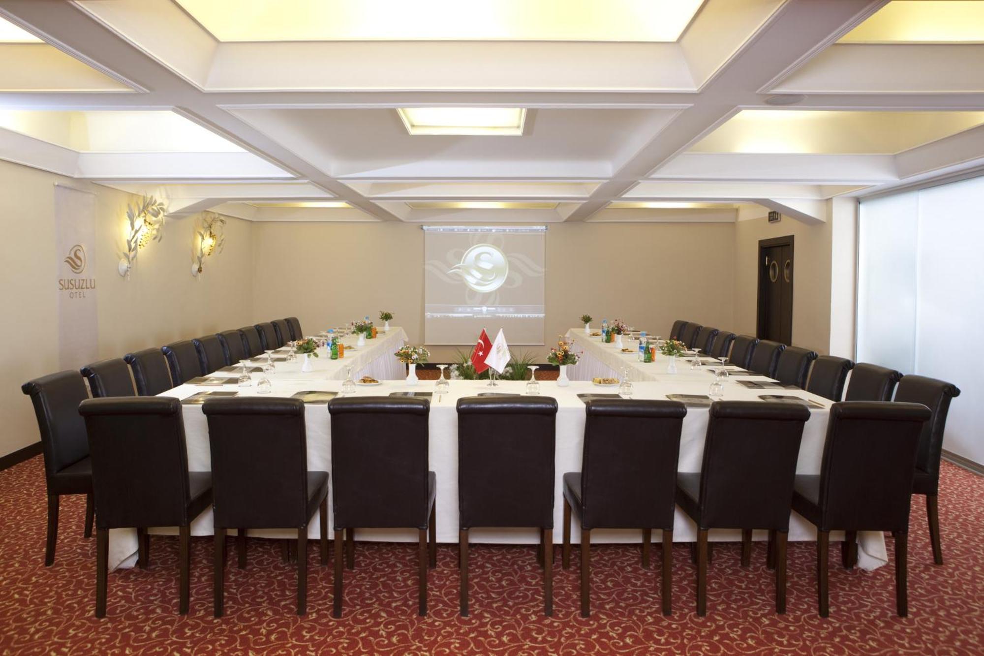 Susuzlu Atlantis Hotel İzmir Eksteriør bilde